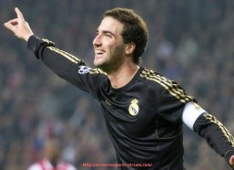 人人体育直播-新浪体育平台实时直播西甲赛事画质升级