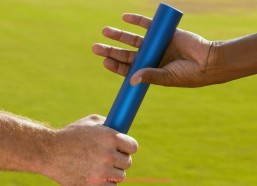 人人体育直播-约什·哈特的全能型打法受到多支季后赛球队青睐