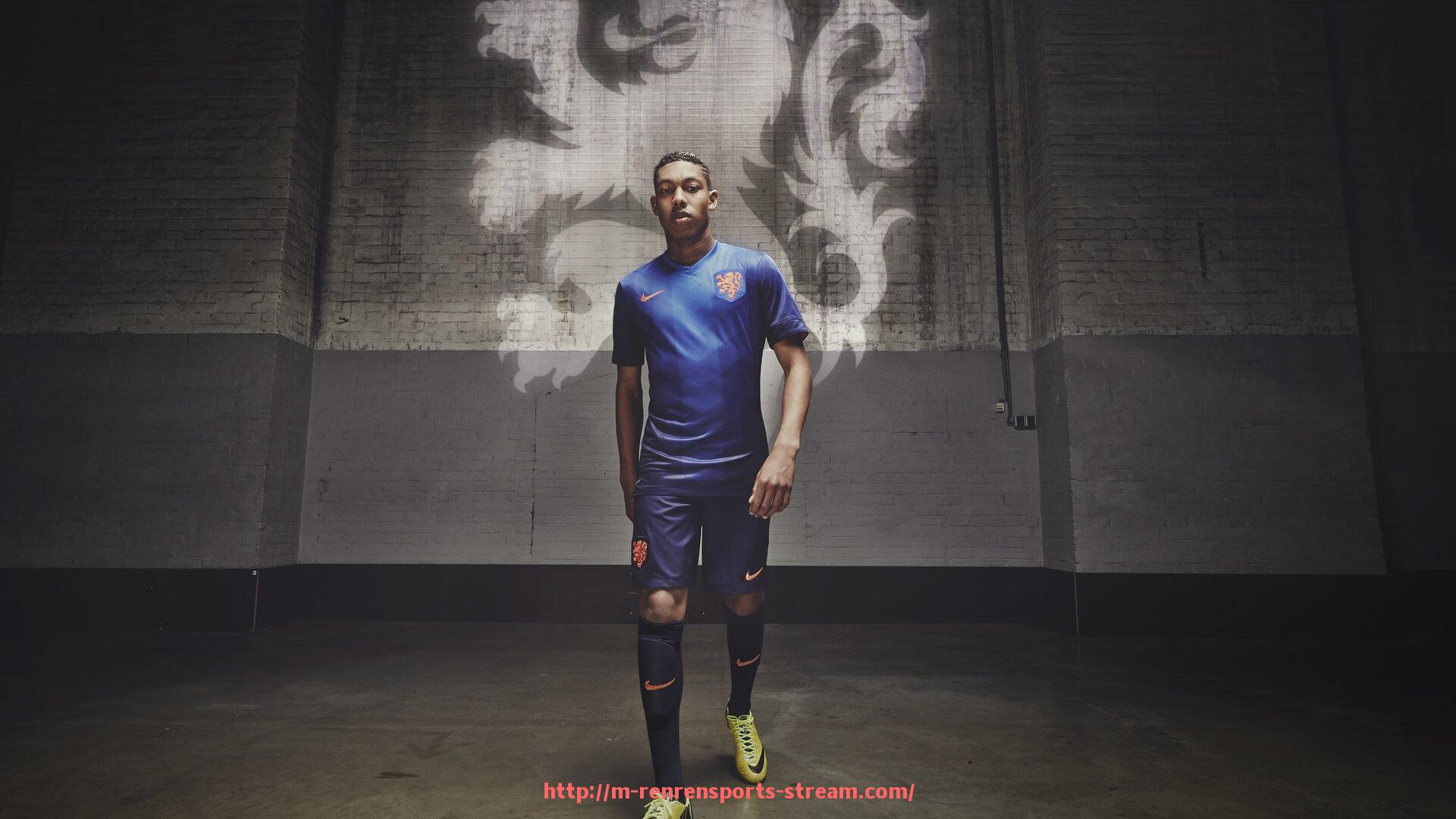 人人体育直播-德甲各支球队主场球衣配色与设计风格解析